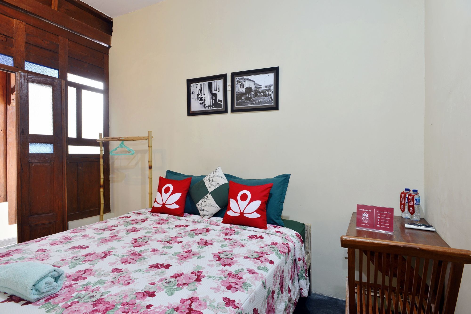 Ndalem Timoho Hotel Yogyakarta Exterior foto