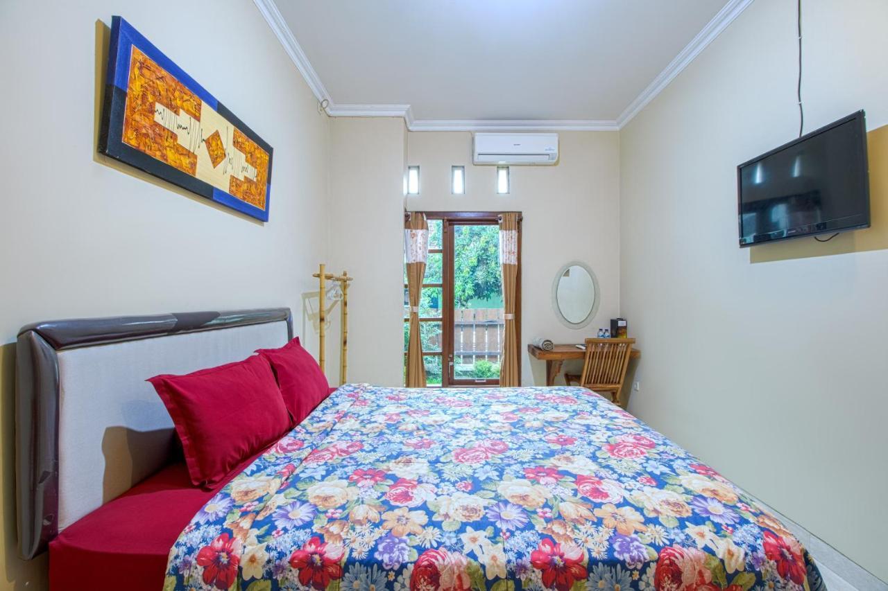 Ndalem Timoho Hotel Yogyakarta Exterior foto